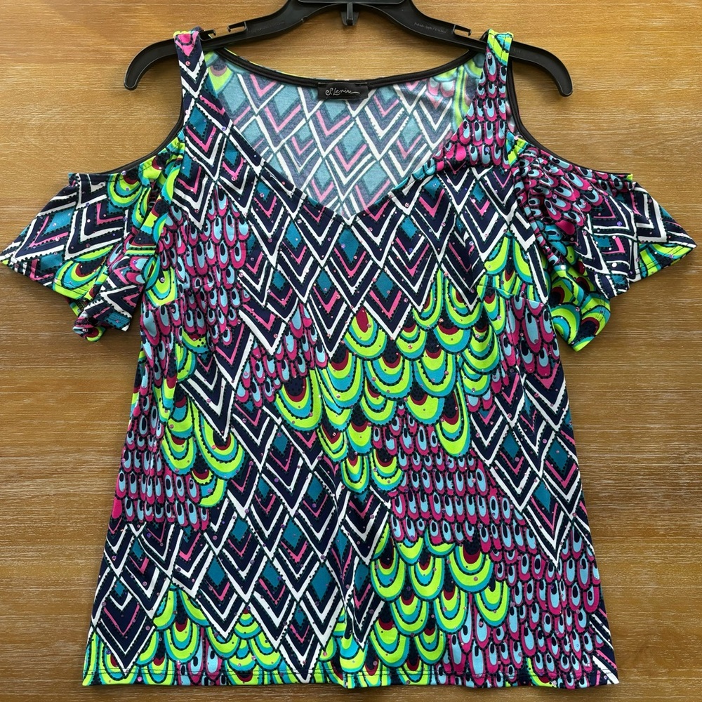 COLD SHOULDER BLOUSE